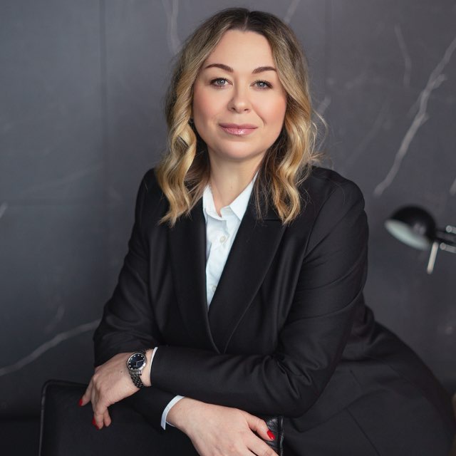 Duzhak Olena