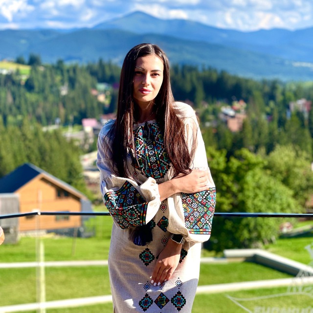 Рузанова Олена